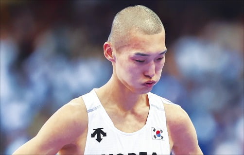 泰山内部人士：队里能首发的球员越来越多，对手不太容易研究