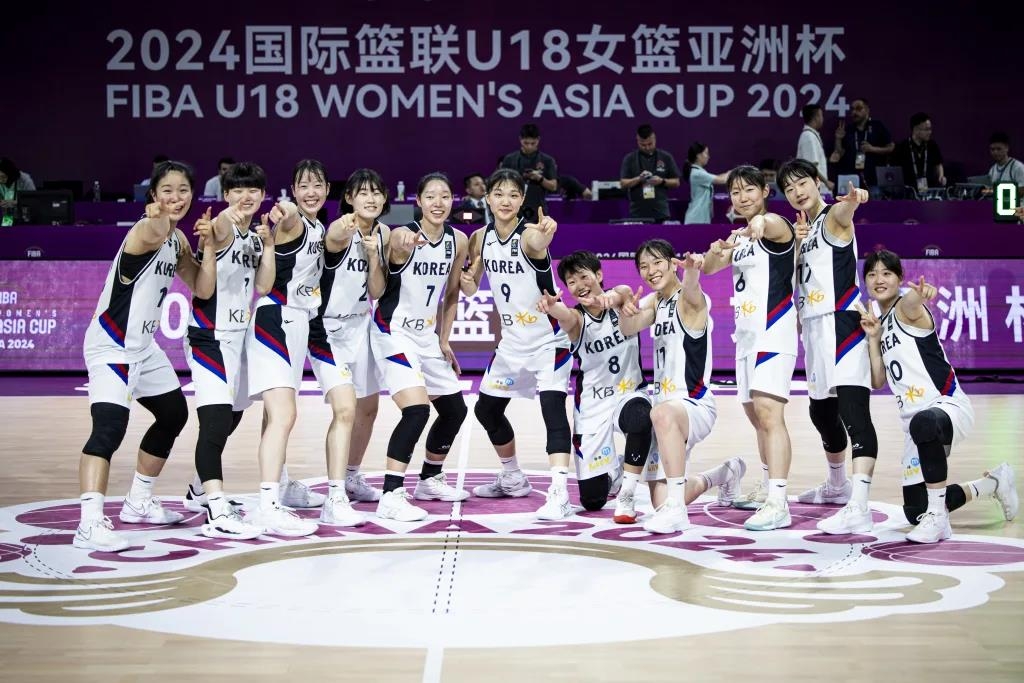 ⚽英超战报：德里赫特处子球 拉什福德破球荒 加纳乔补时破门 曼联3-0击败南安普顿